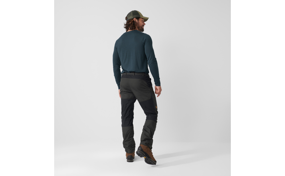 abisko_lite_trekking_trs_m_reg_82890r-030_d_model_fjr