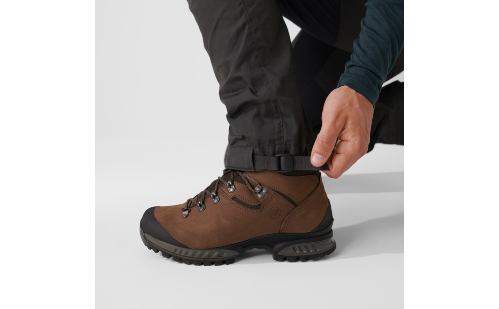 abisko_lite_trekking_trs_m_reg_82890r-030_f_detail_fjr