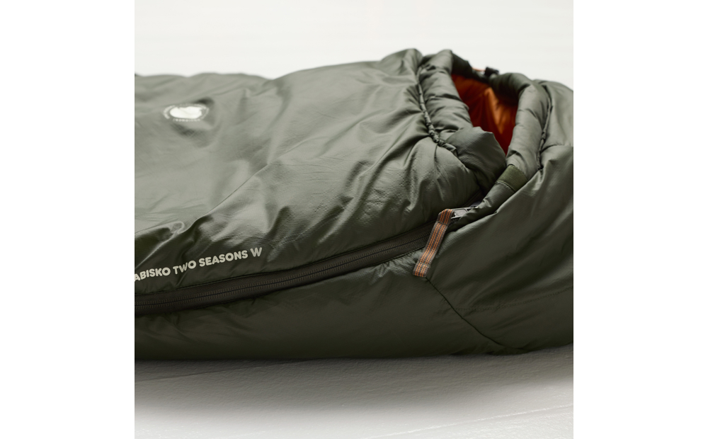 abisko_two_seasons_w_34200012-630_j_model_fjr