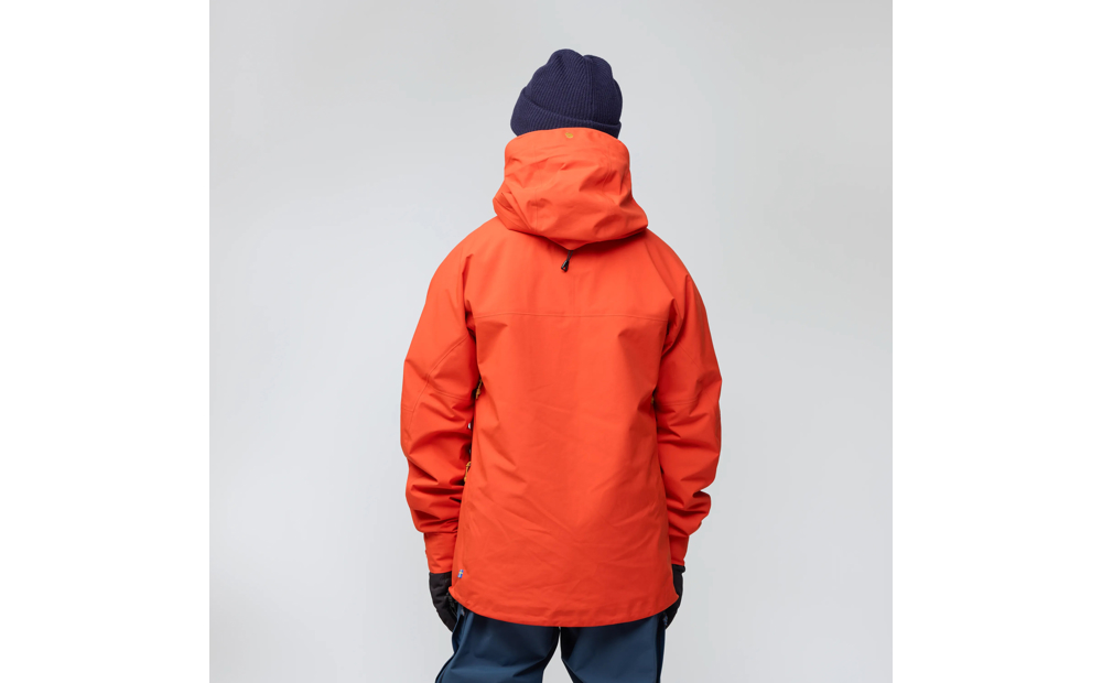 bergtagen_gtx_pro_jacket_m_12500156-214_d_model_0755