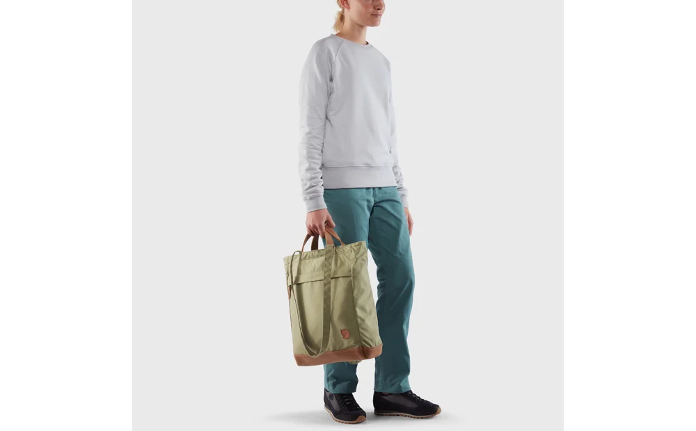 f24229_ss19_srrd_totepack_no2_fjaellraeven_21