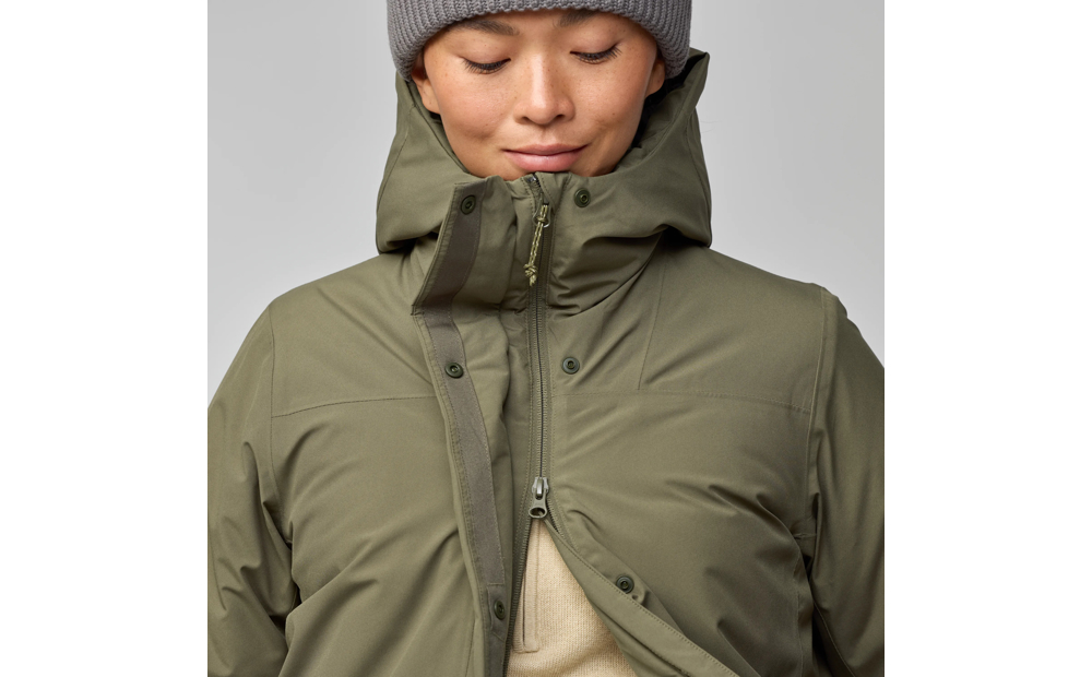 hc_hydratic_padded_parka_w_14500171-625_n_model_1244