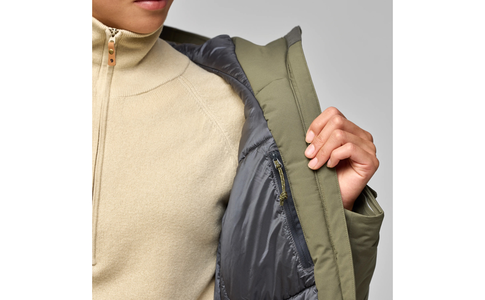 hc_hydratic_padded_parka_w_14500171-625_p_model_1210