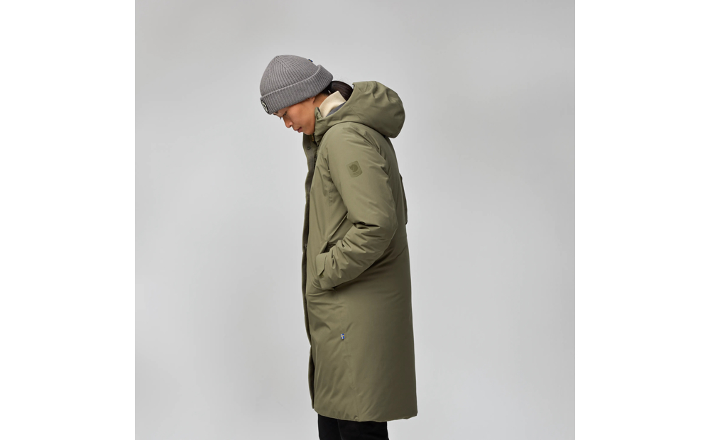 hc_hydratic_padded_parka_w_14500171-625_r_model_1137