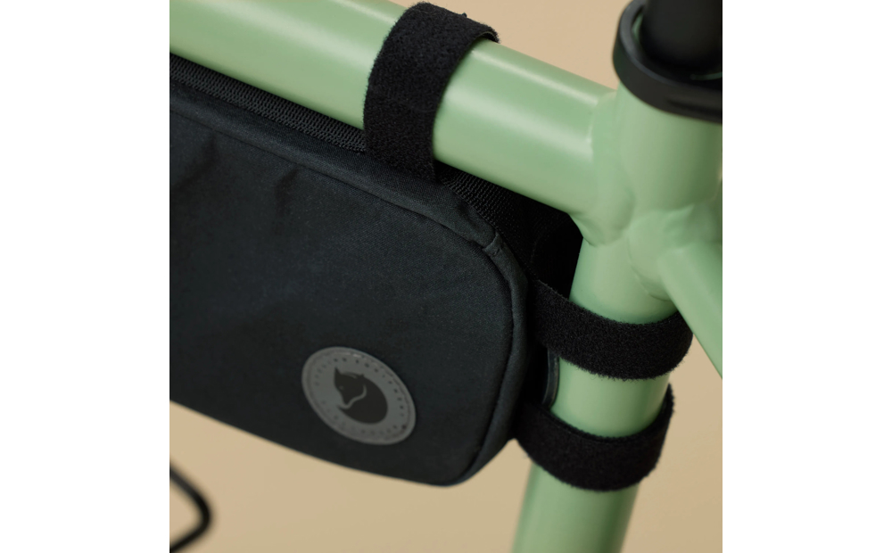 hoja_frame_bag_m_23200313-550_h_model_1405