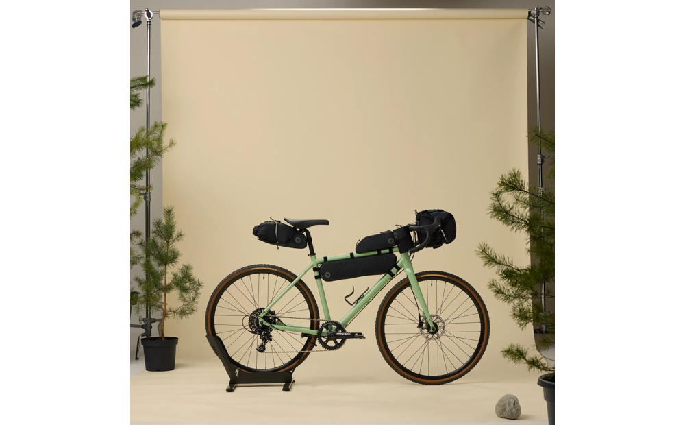 hoja_frame_bag_m_23200313-550_i_model_0755