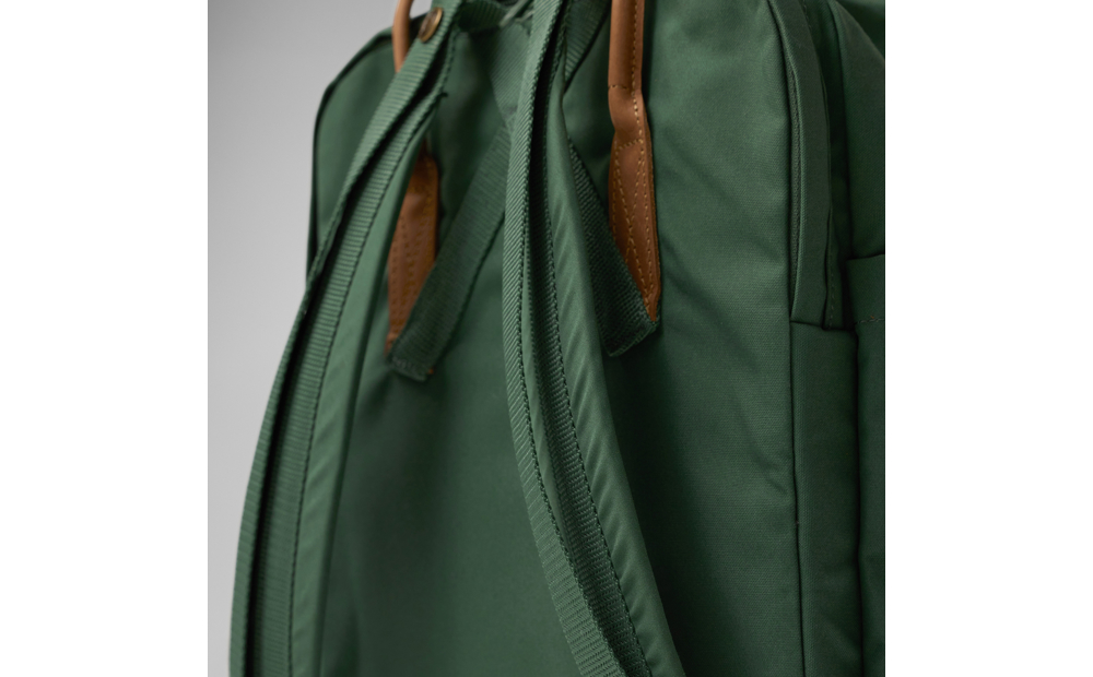 kanken_no_2_laptop_15_23803-679_g_model_fjr