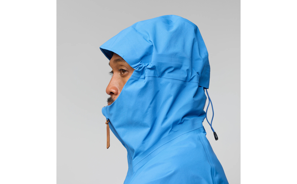 keb_gtx_jacket_m_12500182-525_h_model_2072