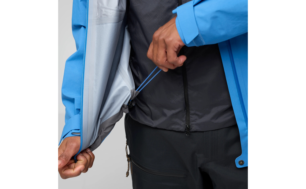 keb_gtx_jacket_m_12500182-525_m_model_2041