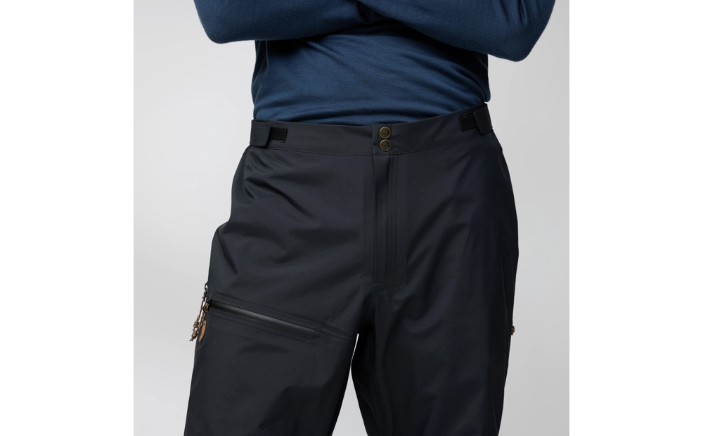keb_gtx_trousers_m_12200218-550_g_model_2174