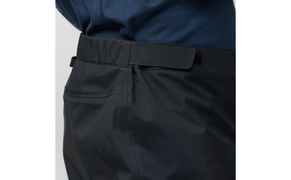 keb_gtx_trousers_m_12200218-550_i_model_2178