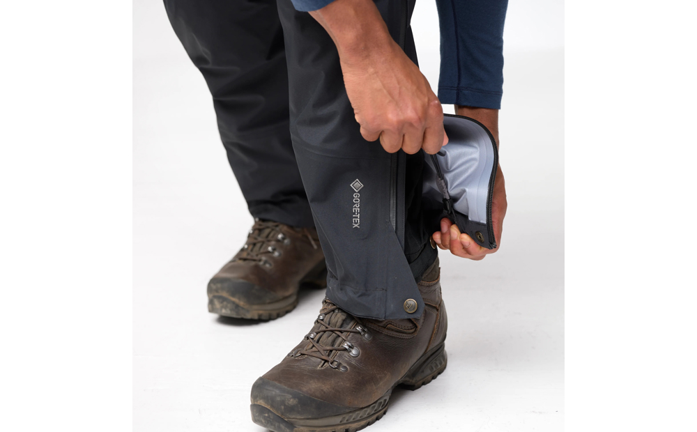 keb_gtx_trousers_m_12200218-550_n_model_2224