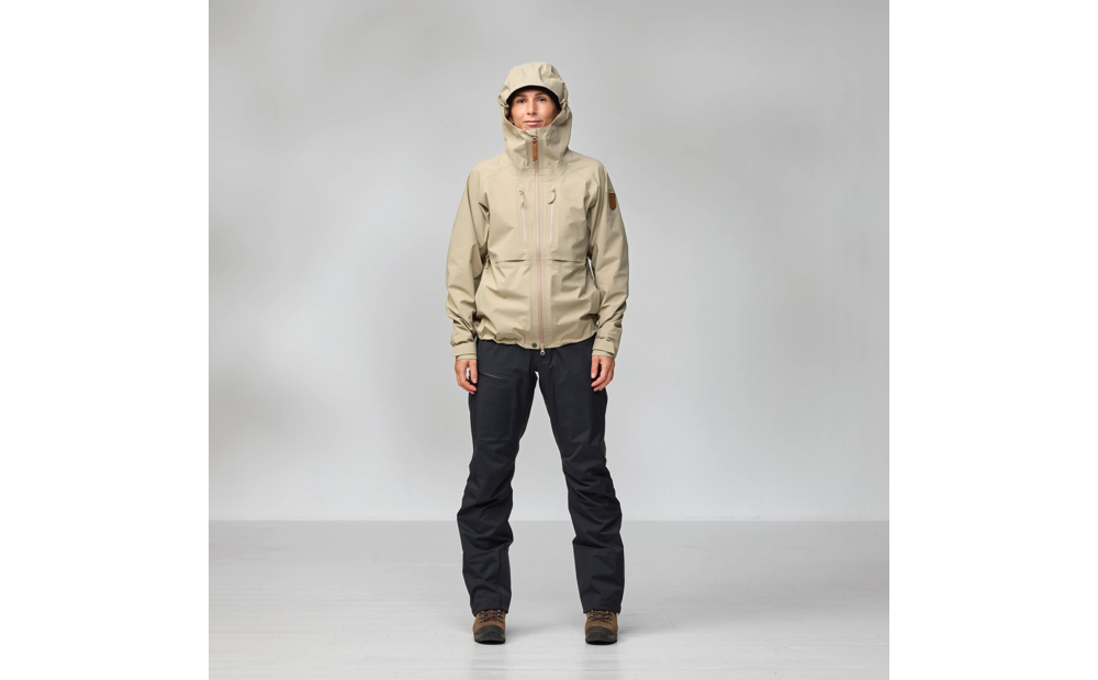keb_gtx_trousers_w_14200209-550_n_model_0296