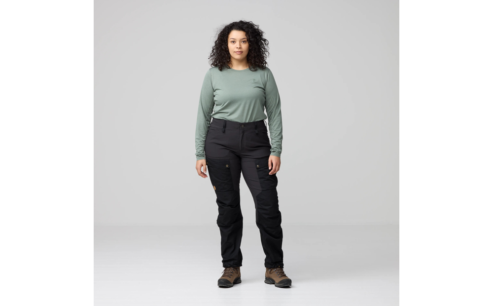 keb_trousers_curved_w_86705-550_c_model_1252