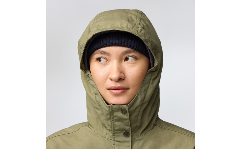 kiruna_padded_parka_w_89644-620_g_model_fjr
