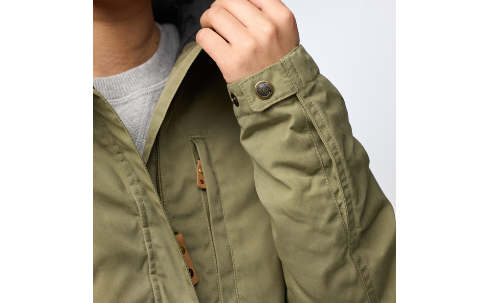 kiruna_padded_parka_w_89644-620_n_model_fjr