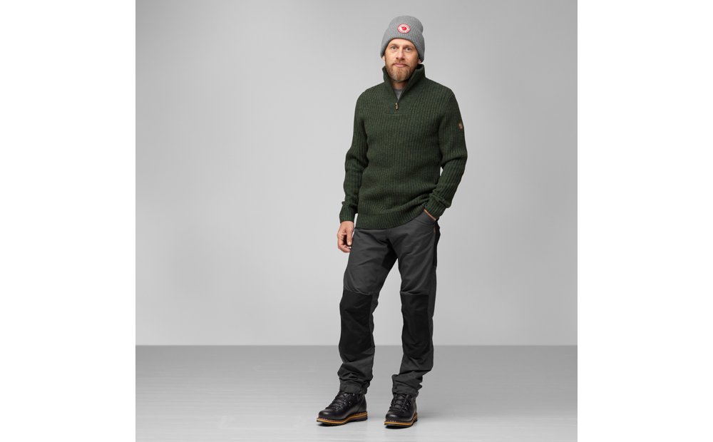 ovik_half_zip_knit_m_86672-662_a_model_fjr