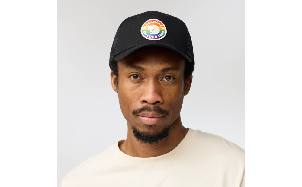 rainbow_cap_13100245-550_c_model_1315