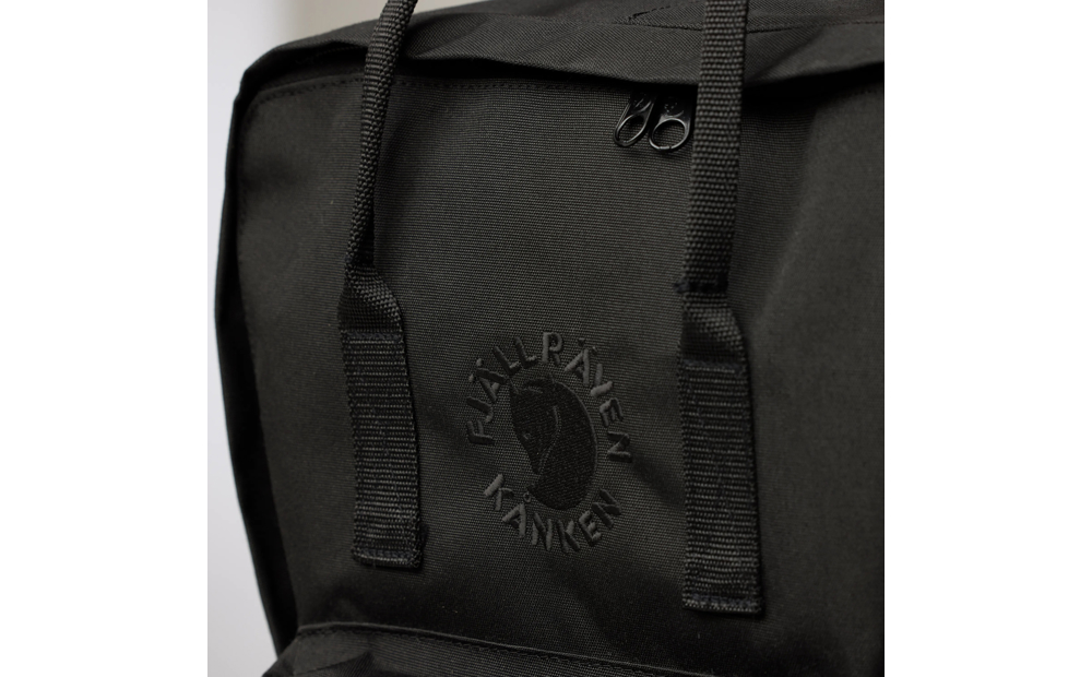 re-kanken_23548-550_h_model_0257