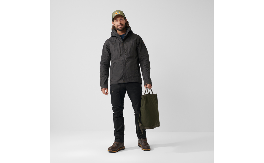 skogso_jacket_m_81698-030_c_model_fjr