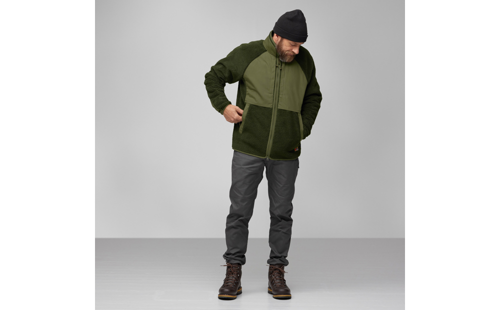 vardag_pile_jacket_m_87164-662-625_a_model_fjr