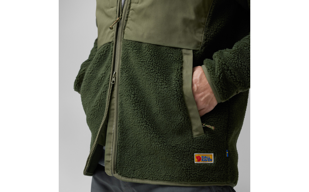 vardag_pile_jacket_m_87164-662-625_e_model_fjr